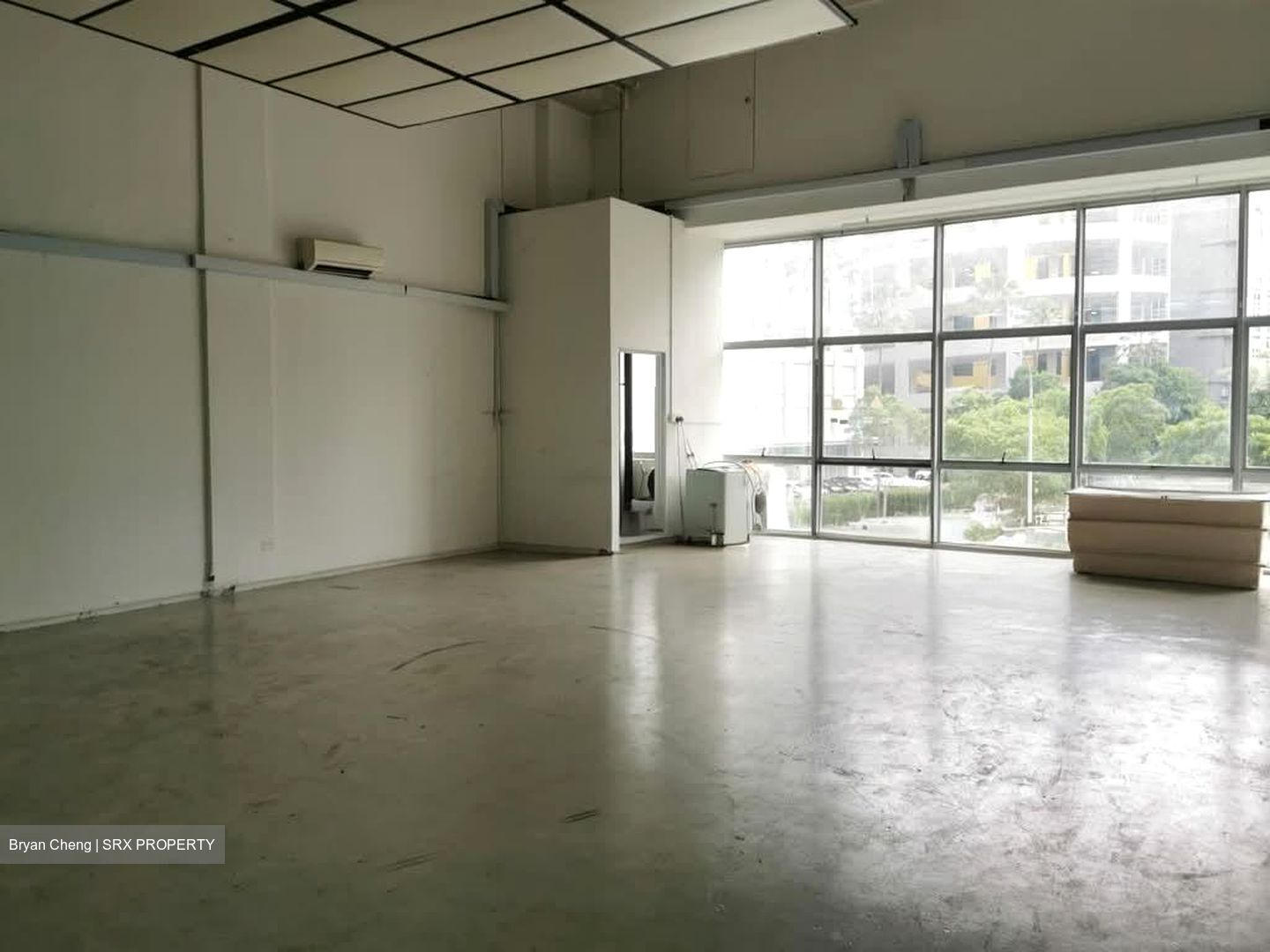 WCEGA Plaza (D23), Factory #555847671